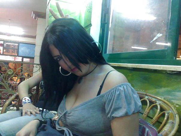25P Busty arab babes and beurettes