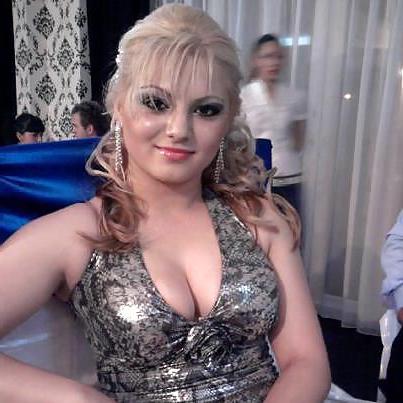 25P Busty arab babes and beurettes