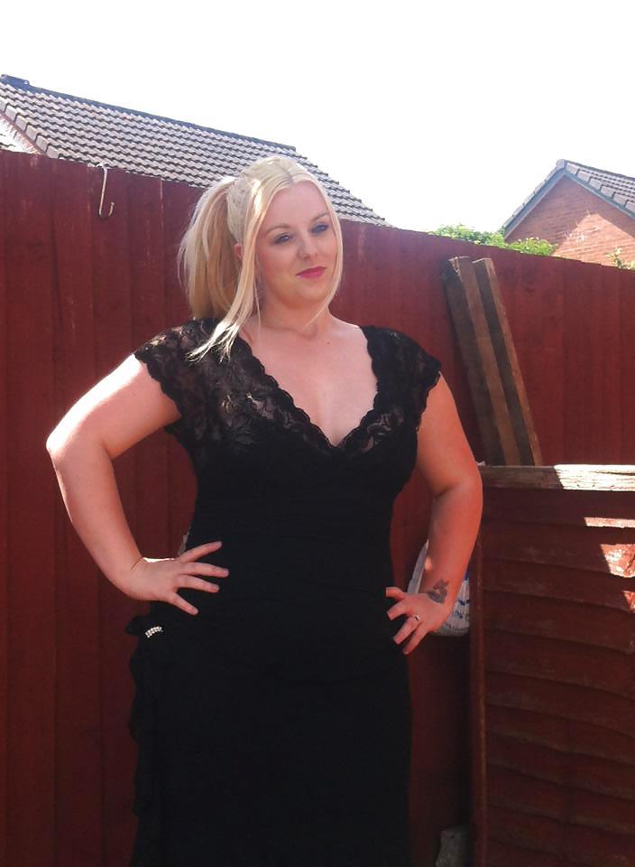 25P Facebook friend Aimee, would love to fuck her so much