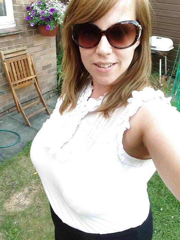 25P Huge Tits, Tight Tops 78
