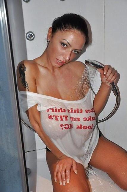 25P Huge Tits, Tight Tops 78