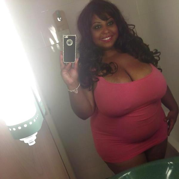 25P Huge Tits, Tight Tops 78