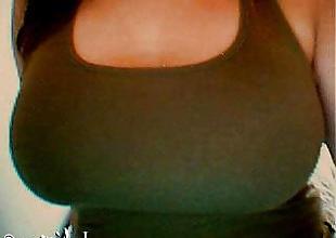 25P Big tits girls 001
