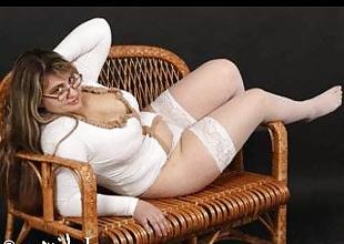 25P Big tits girls 001
