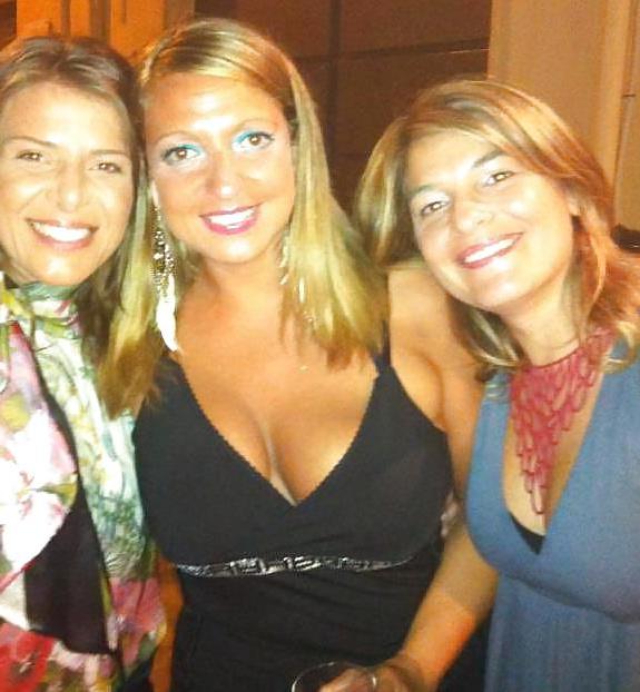 7P Big Boobs Milf