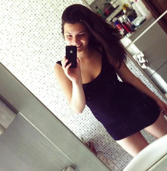 25P Slutty Italian girl with huge boobs