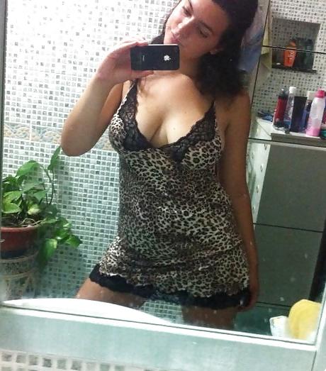 25P Slutty Italian girl with huge boobs
