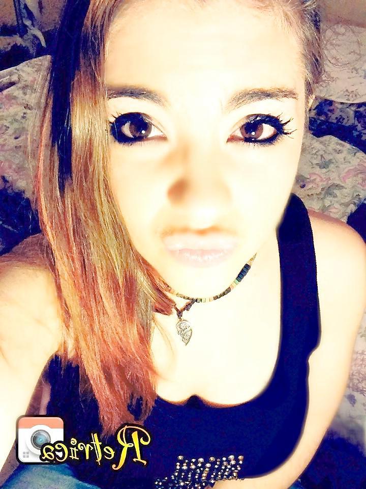 10P Ilaria F. - Sweet And Crazy Rocker Slut 