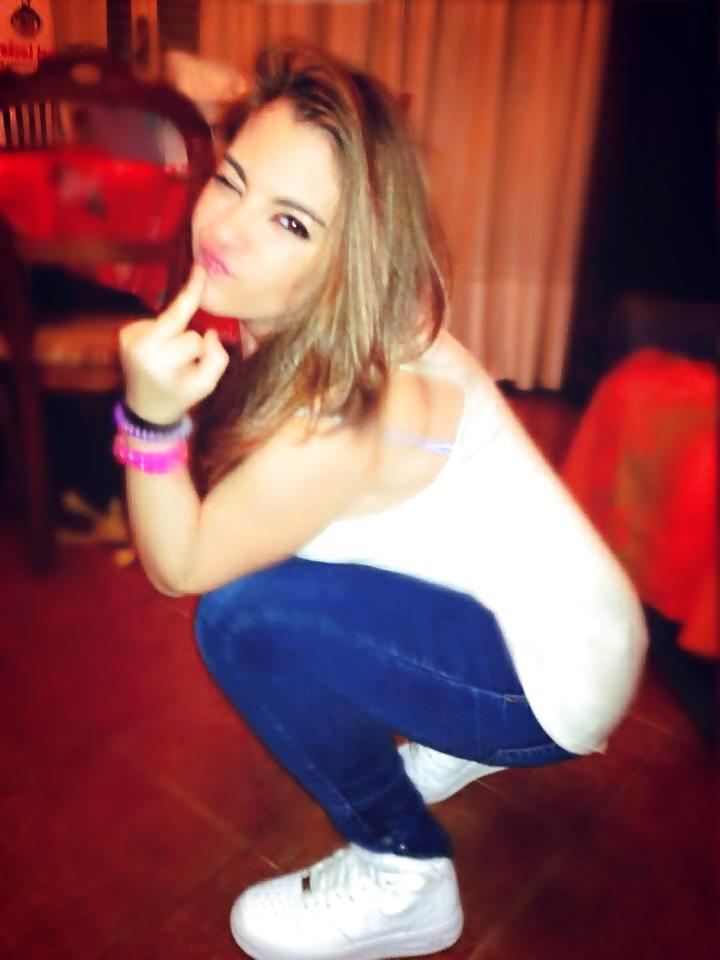 10P Ilaria F. - Sweet And Crazy Rocker Slut 