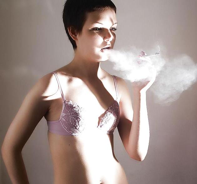25P Smoking chicks 4
