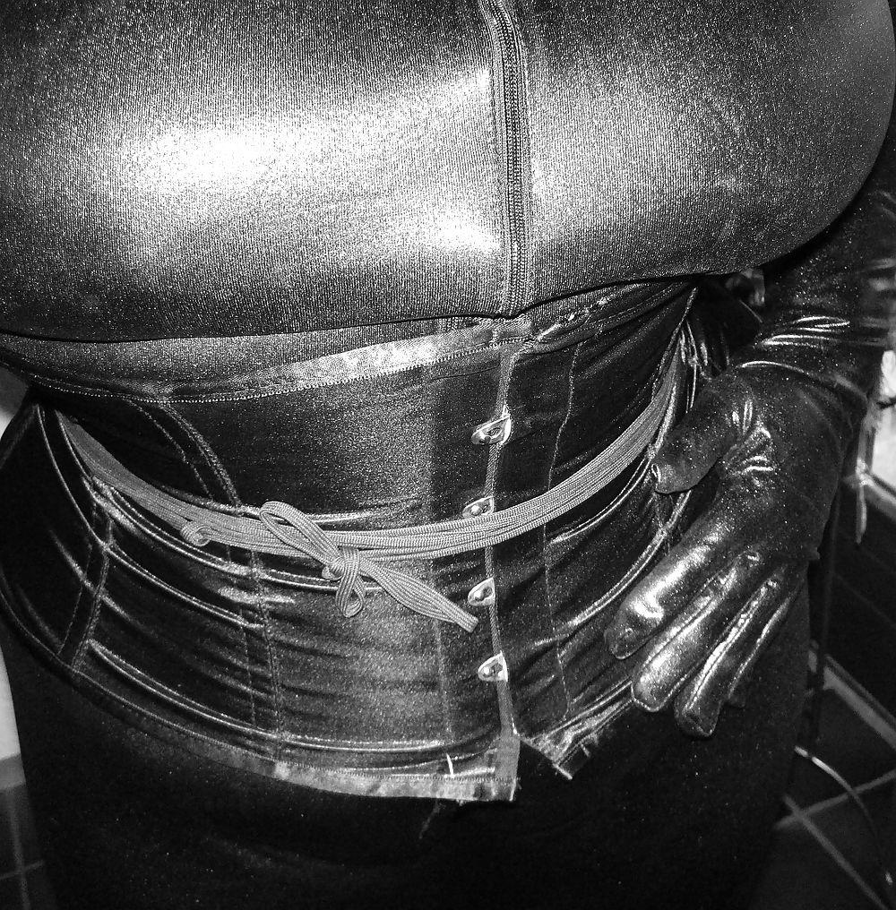 17P Mein neuer catsuit