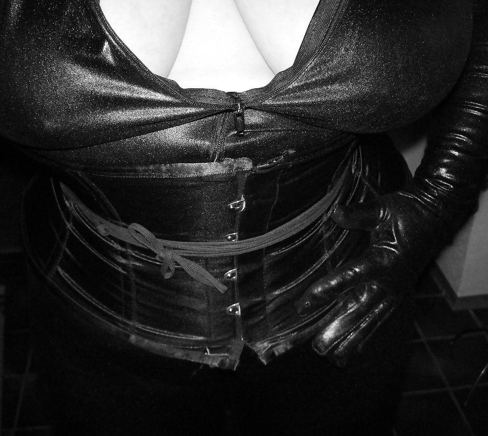 17P Mein neuer catsuit