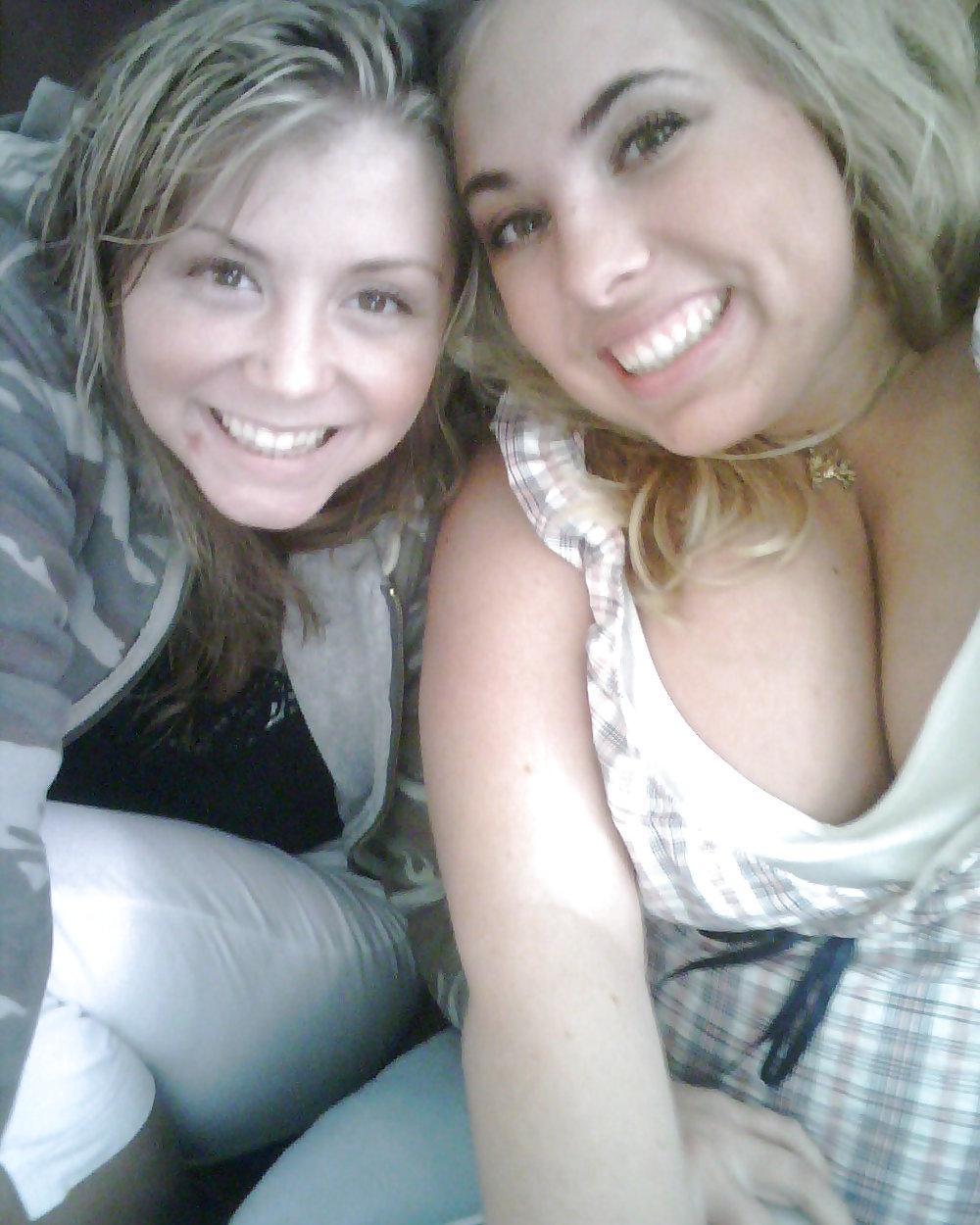 25P Pretty Amateur Blonde With Bog Boobs