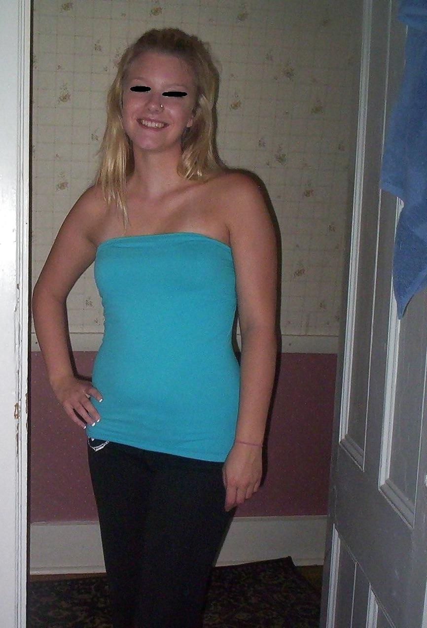 10P Small tits blonde gf