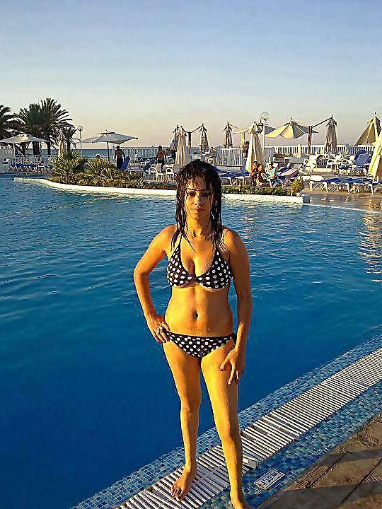 17P Beurette tenues sexy