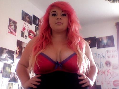 25P Chubby girls, sexy Goths and big bellies