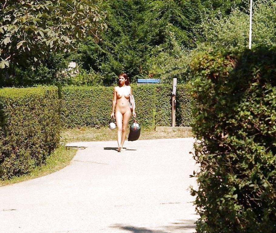16P Private Pics German Teens in hot nude camping holidays