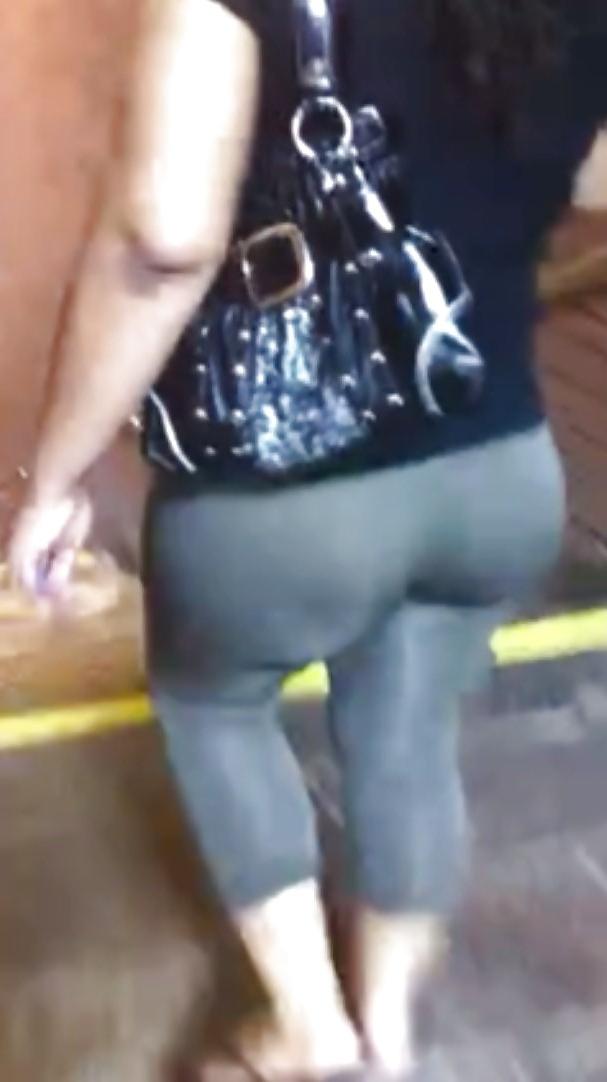 13P Les plus belles fesses du net - Beurette leggings 