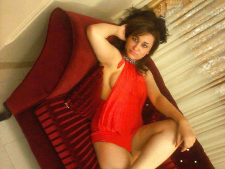 25P HOT Persian Nylongirls !