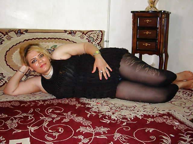 25P HOT Persian Nylongirls !