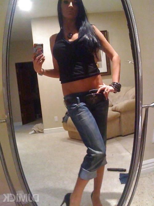 15P Babes self taken pics