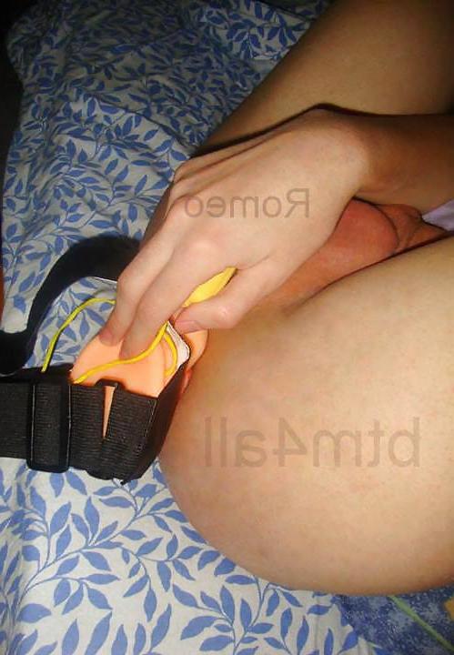 22P 21 years old Btm Gay sissy boy