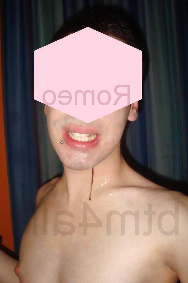 22P 21 years old Btm Gay sissy boy