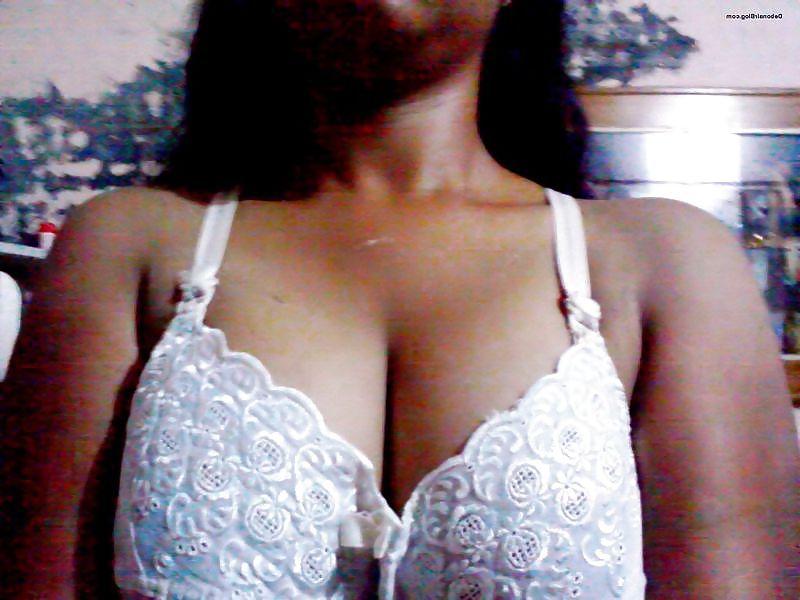 15P Want to press them Or suck them ?? indian bOObs !!
