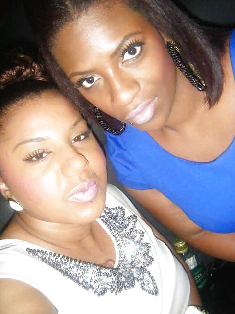 25P Sexy Chubby Ebony Slut UK London