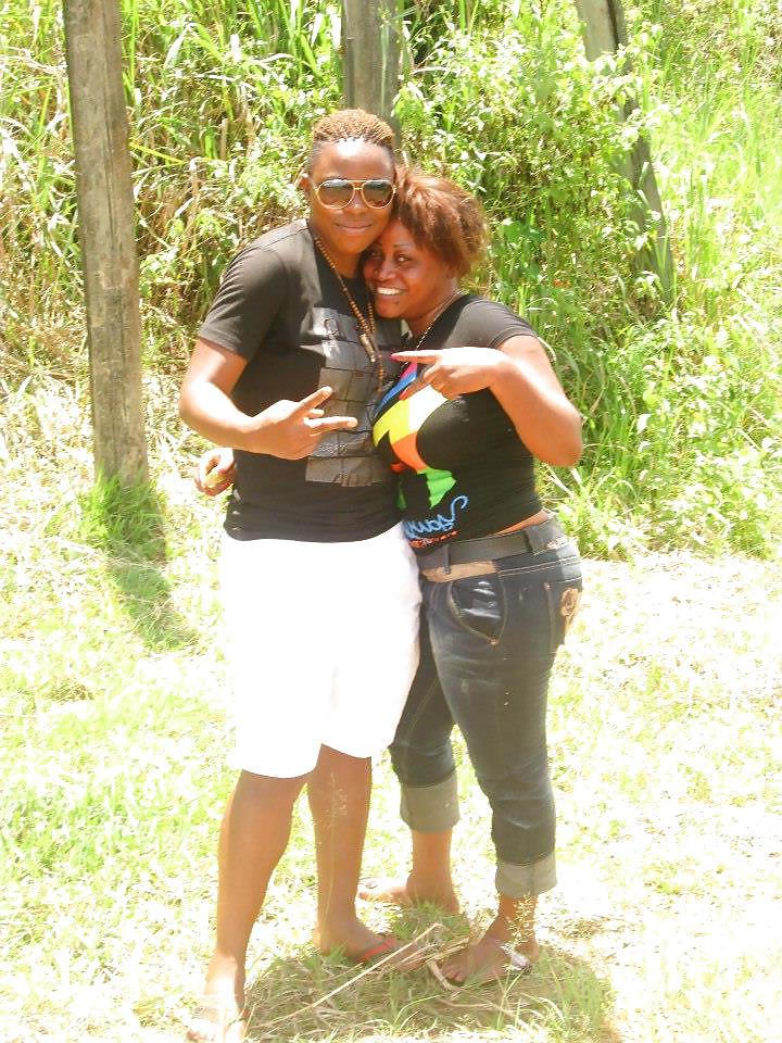 18P Lesbian in cameroun