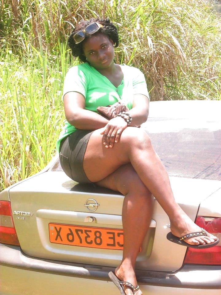 18P Lesbian in cameroun