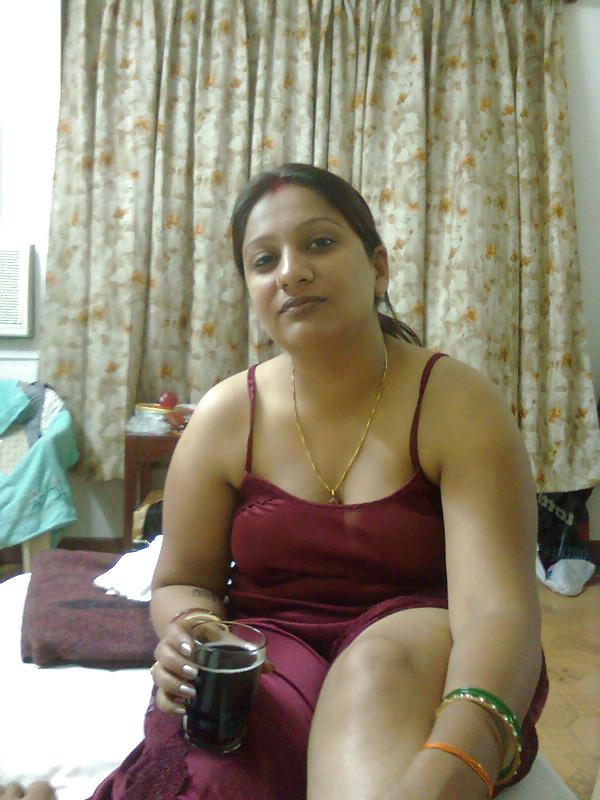 18P Indian Milf v1.2.1