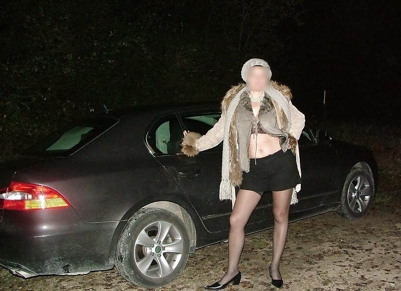 25P Posing sexy for the husband