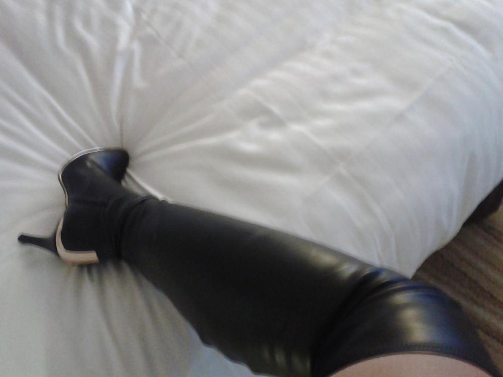 12P New Thigh Boots