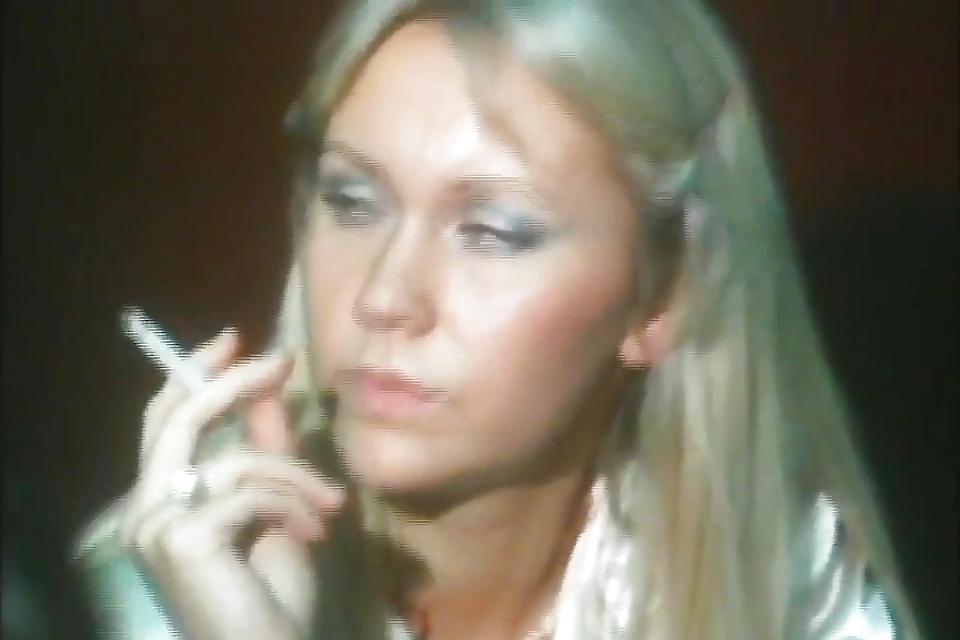 25P The Abba Babes Smoking