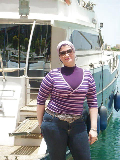 25P Arab Egyptian Big Tits