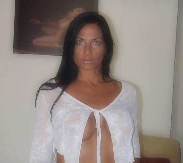23P Only hot amateur MILFS