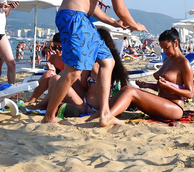 21P Best babes beach