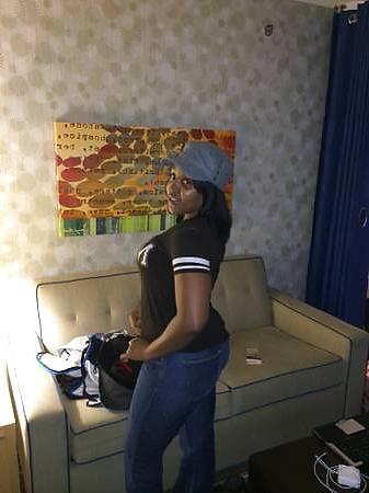 10P Sexy Black MILF