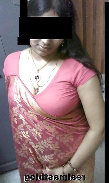 12P Indian Aunties Hot Juicy Boobs
