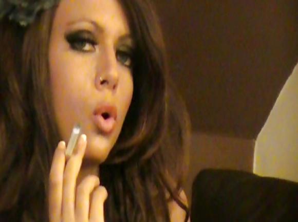 20P Smoking chicks 3