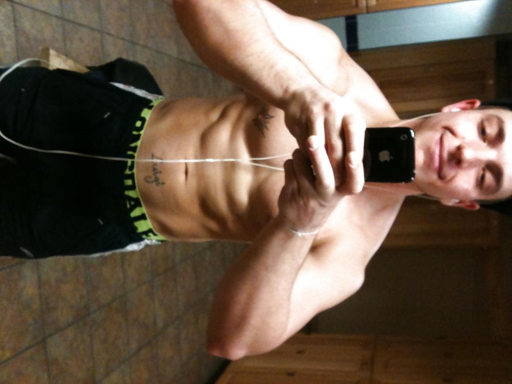 25P All the muscle selfies on my phone