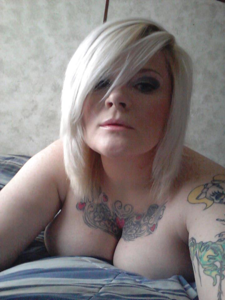 7P Huge tits on Tatted blonde
