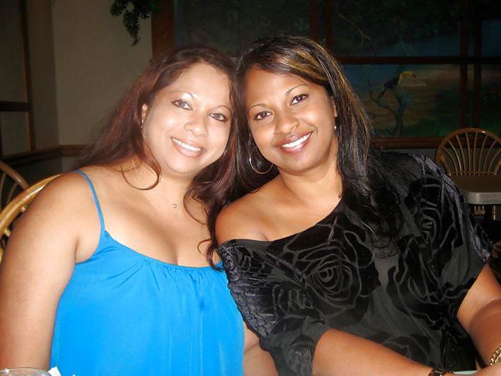 24P INDIAN SLUT AUNT MY FAM