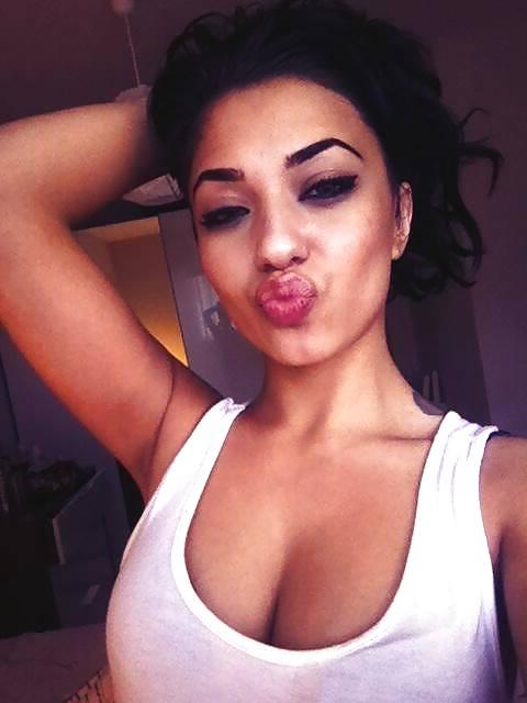 25P Beurette Anissa