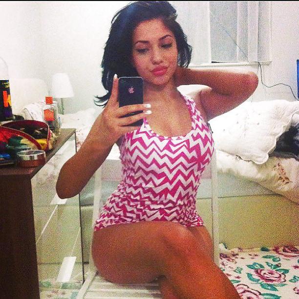 25P Beurette Anissa