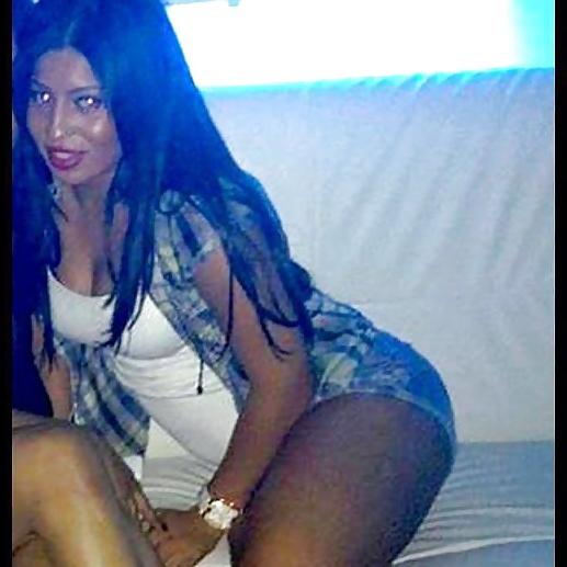 25P Ahlam bonne beurette arab part 2