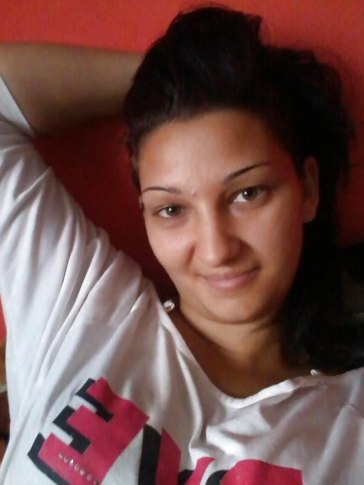 25P Hungarian girls, women (not nude) 03