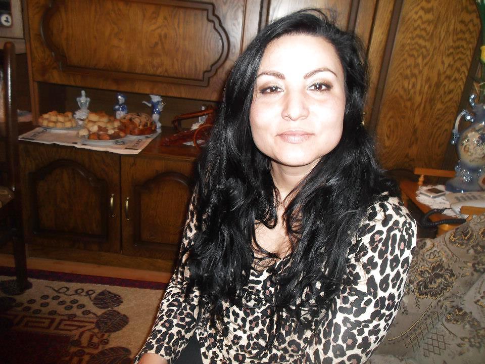 25P Hungarian girls, women (not nude) 03