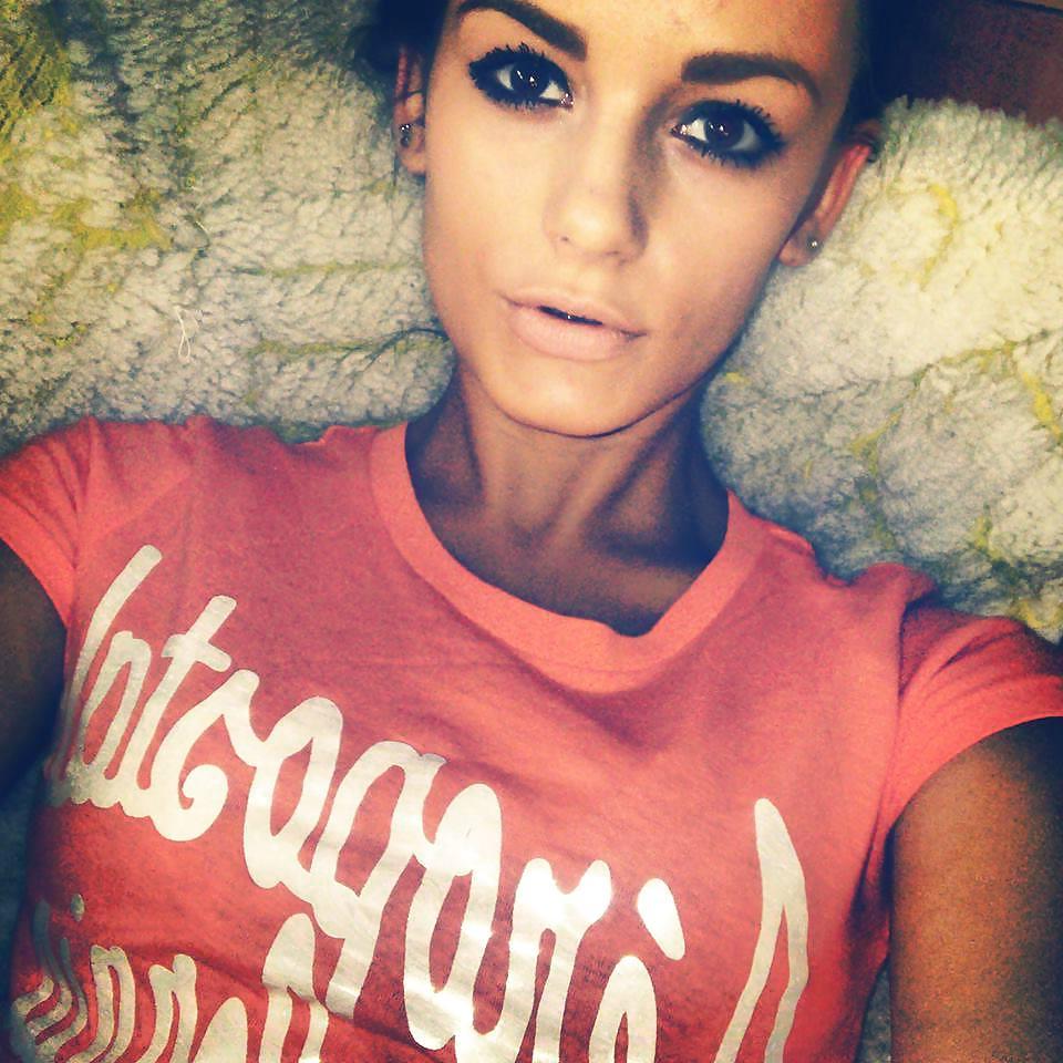 25P Hungarian girls, women (not nude) 03